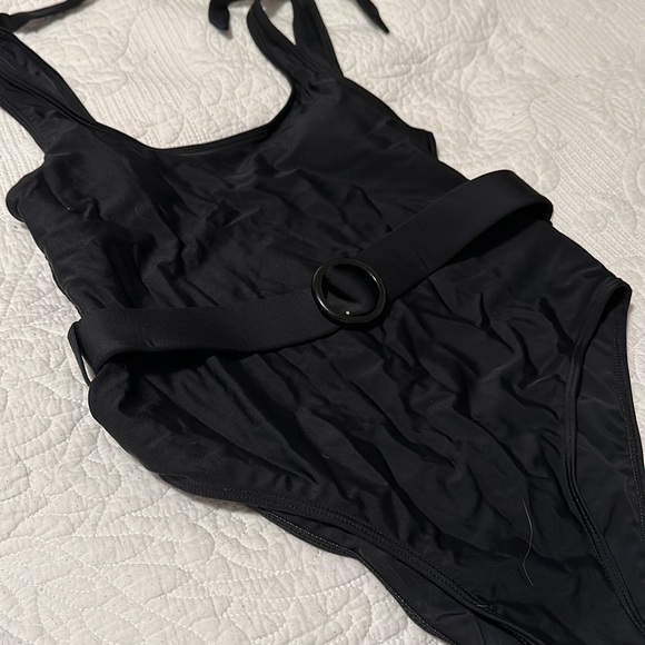 SHEIN Black Belted One Piece - Picture 4 of 6